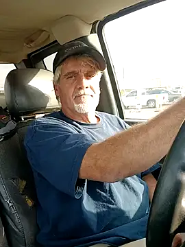 Snapshot of TTolbert chatting on 27, 1, 2025 TTolbert online show from 27, 1, 2025