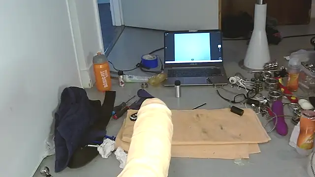 Snapshot of Soumis7575 chatting on 12, 4, 2026 Soumis7575 online show from 12, 4, 2026