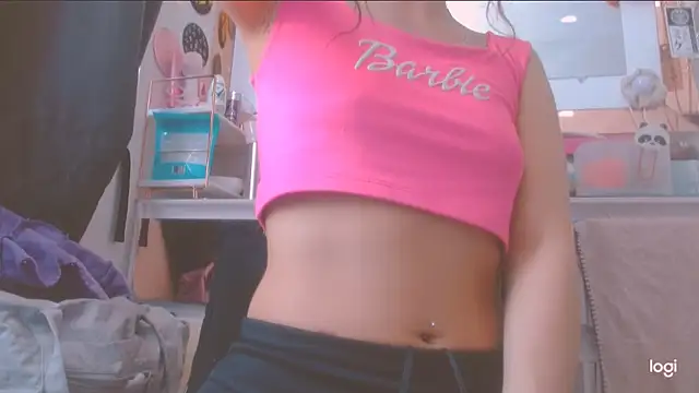 Snapshot of MYFAVOURITESTRAGER chatting on 22, 4, 2026 MYFAVOURITESTRAGER online show from 22, 4, 2026