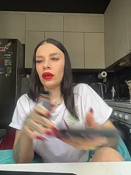 Queen of pain online show from 16, 3, 2026