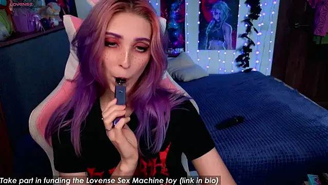 Snapshot of Violet_Noir chatting on 11, 9, 2025 Violet Noir online show from 11, 9, 2025