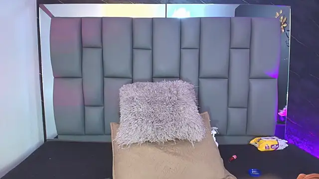  MiaBrown  online show from 18, 11, 2025