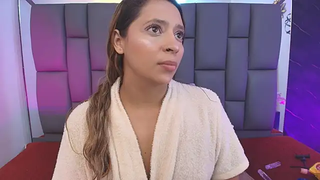  MiaBrown  online show from 17, 2, 2026