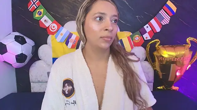  MiaBrown  online show from 14, 7, 2026