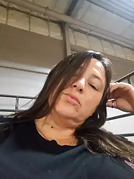 Snapshot of angelbaby1998 chatting on 5, 12, 2024 angelbaby1998 online show from 5, 12, 2024