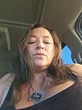 Snapshot of angelbaby1998 chatting on 26, 10, 2025 angelbaby1998 online show from 26, 10, 2025