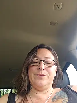 Snapshot of angelbaby1998 chatting on 16, 3, 2026 angelbaby1998 online show from 16, 3, 2026