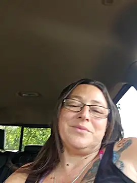 Snapshot of angelbaby1998 chatting on 22, 4, 2026 angelbaby1998 online show from 22, 4, 2026