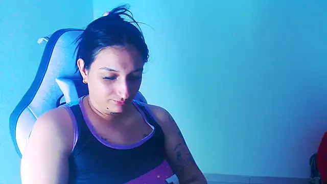 Snapshot of liz_dirty chatting on 29, 3, 2026 liz dirty online show from 29, 3, 2026