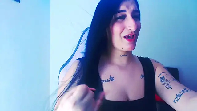 Snapshot of liz_dirty chatting on 26, 4, 2026 liz dirty online show from 26, 4, 2026