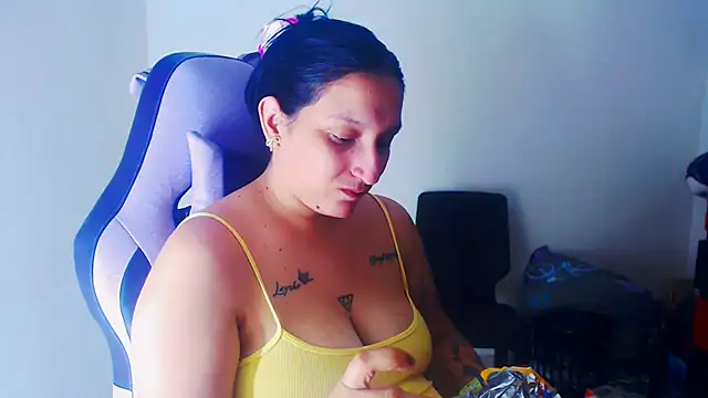 Snapshot of liz_dirty chatting on 18, 7, 2026 liz dirty online show from 18, 7, 2026