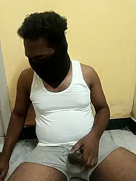 Snapshot of Tamil_paiyan012 chatting on 1, 3, 2025 Tamil paiyan012 online show from 1, 3, 2025