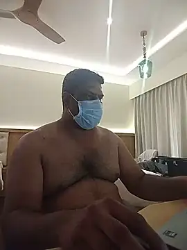 ksmani19477 online show from 10, 7, 2026