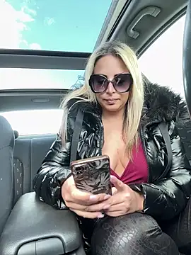 Snapshot of Cute_Anissa chatting on 25, 3, 2026 Cute Anissa online show from 25, 3, 2026