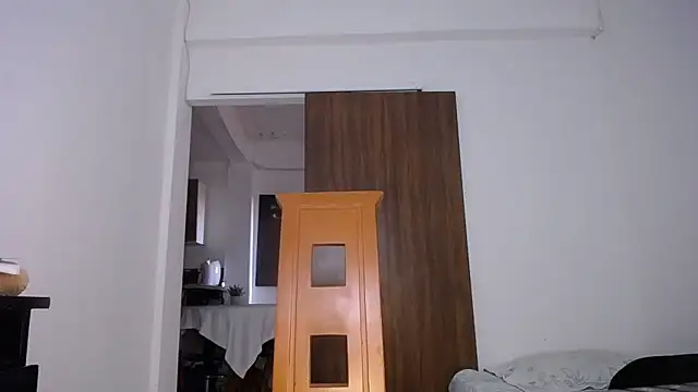 Snapshot of yselahot chatting on 22, 12, 2025 yselahot online show from 22, 12, 2025