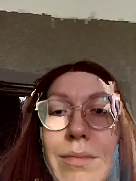  Sweet Love  online show from 17, 4, 2026