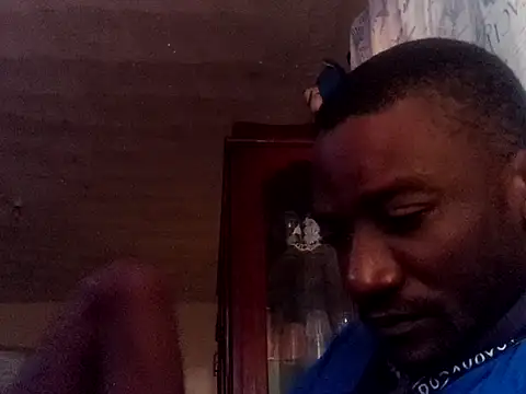 Snapshot of LookingLover34 chatting on 10, 11, 2025 LookingLover34 online show from 10, 11, 2025