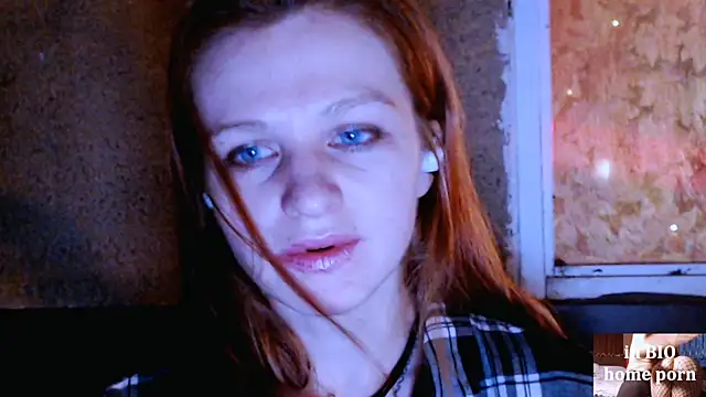 Snapshot of Cassie_Wild chatting on 20, 10, 2025 Cassie Wild online show from 20, 10, 2025