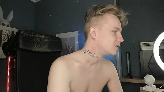 Snapshot of AlexxSweet chatting on 29, 3, 2026 AlexxSweet online show from 29, 3, 2026