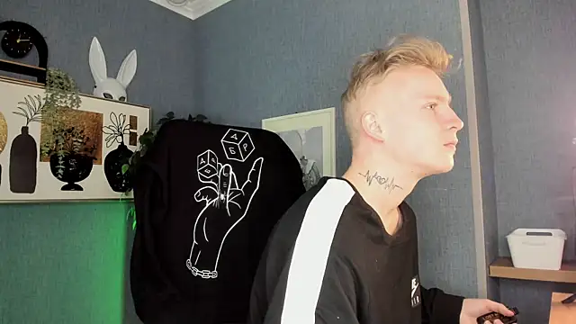 Snapshot of AlexxSweet chatting on 20, 4, 2026 AlexxSweet online show from 20, 4, 2026