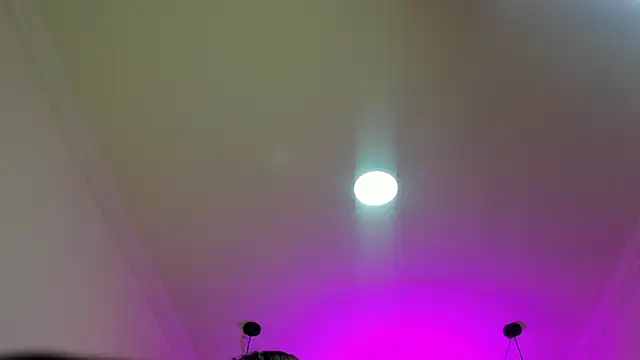 nalalye cruzz  online show from 13, 3, 2026