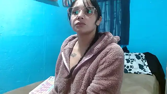 clarisse69 online show from 27, 1, 2025