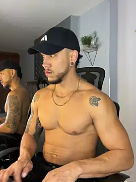 Snapshot of ARON_TAYLER01 chatting on 18, 1, 2025 ARON TAYLER01 online show from 18, 1, 2025