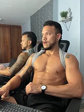 Snapshot of ARON_TAYLER01 chatting on 25, 1, 2025 ARON TAYLER01 online show from 25, 1, 2025