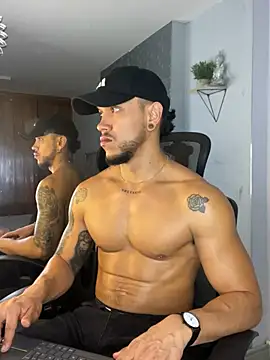 Snapshot of ARON_TAYLER01 chatting on 26, 1, 2025 ARON TAYLER01 online show from 26, 1, 2025