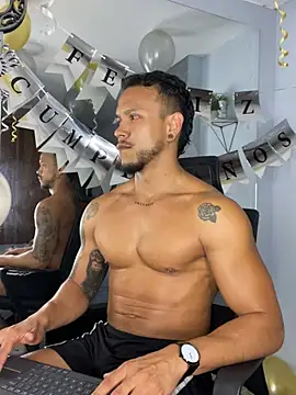 Snapshot of ARON_TAYLER01 chatting on 25, 2, 2025 ARON TAYLER01 online show from 25, 2, 2025