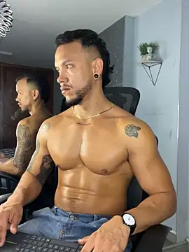 Snapshot of ARON_TAYLER01 chatting on 20, 3, 2025 ARON TAYLER01 online show from 20, 3, 2025