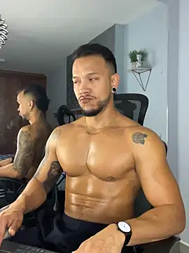 Snapshot of ARON_TAYLER01 chatting on 21, 3, 2025 ARON TAYLER01 online show from 21, 3, 2025