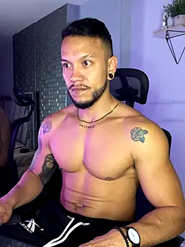 Snapshot of ARON_TAYLER01 chatting on 30, 9, 2025 ARON TAYLER01 online show from 30, 9, 2025