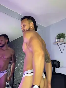 Snapshot of ARON_TAYLER01 chatting on 7, 10, 2025 ARON TAYLER01 online show from 7, 10, 2025