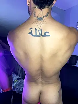 Snapshot of ARON_TAYLER01 chatting on 18, 10, 2025 ARON TAYLER01 online show from 18, 10, 2025