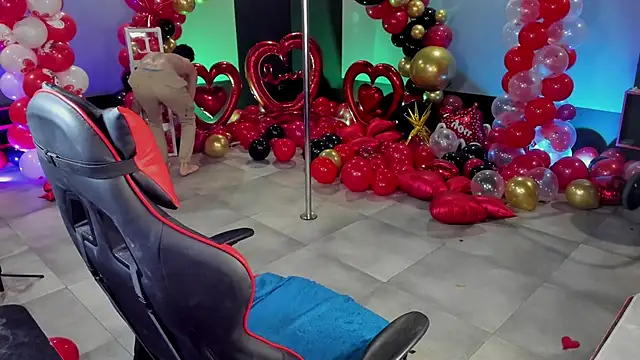 dirty-boss online show from 13, 2, 2026