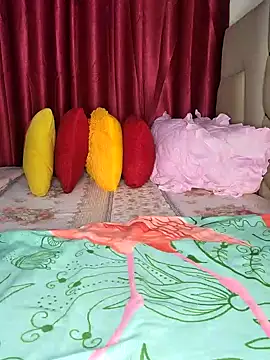 Snapshot of NicRaisaa chatting on 26, 4, 2026 NicRaisaa online show from 26, 4, 2026