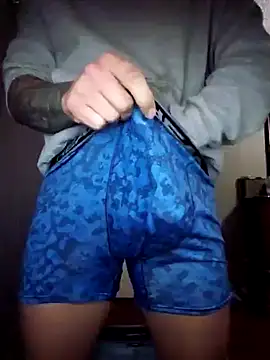 Snapshot of MrBiggBallz chatting on 1, 2, 2025 MrBiggBallz online show from 1, 2, 2025