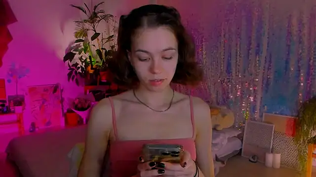 poli   online show from 13, 1, 2025