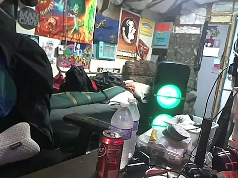 Snapshot of CloudDadddyyy420 chatting on 29, 12, 2024 CloudDadddyyy420 online show from 29, 12, 2024