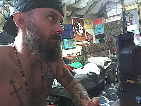 Snapshot of CloudDadddyyy420 chatting on 30, 12, 2024 CloudDadddyyy420 online show from 30, 12, 2024