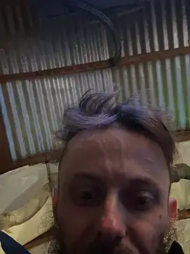 Snapshot of CloudDadddyyy420 chatting on 31, 12, 2024 CloudDadddyyy420 online show from 31, 12, 2024