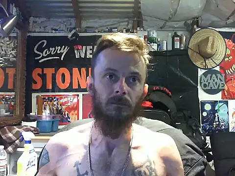 Snapshot of CloudDadddyyy420 chatting on 9, 1, 2025 CloudDadddyyy420 online show from 9, 1, 2025