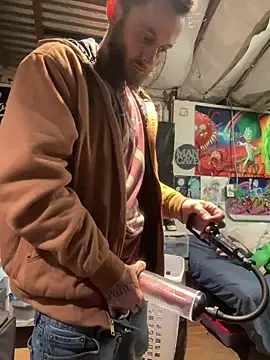 Snapshot of CloudDadddyyy420 chatting on 20, 1, 2025 CloudDadddyyy420 online show from 20, 1, 2025