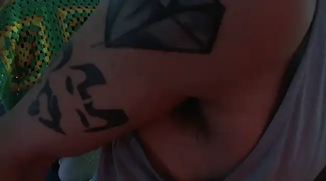 Snapshot of CloudDadddyyy420 chatting on 10, 3, 2025 CloudDadddyyy420 online show from 10, 3, 2025