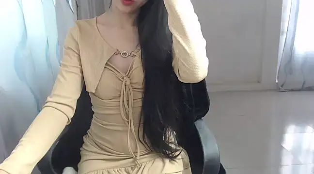 TinyGirls online show from 23, 12, 2024