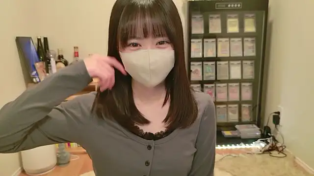 Snapshot of HIKARI_x0 chatting on 21, 4, 2026 HIKARI x0 online show from 21, 4, 2026