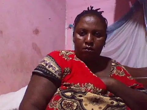 Snapshot of big_clits chatting on 6, 3, 2026 big clits online show from 6, 3, 2026