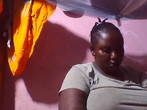 Snapshot of big_clits chatting on 7, 4, 2026 big clits online show from 7, 4, 2026