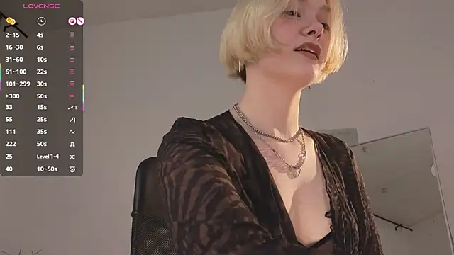  Rude Girl  online show from 2, 11, 2025